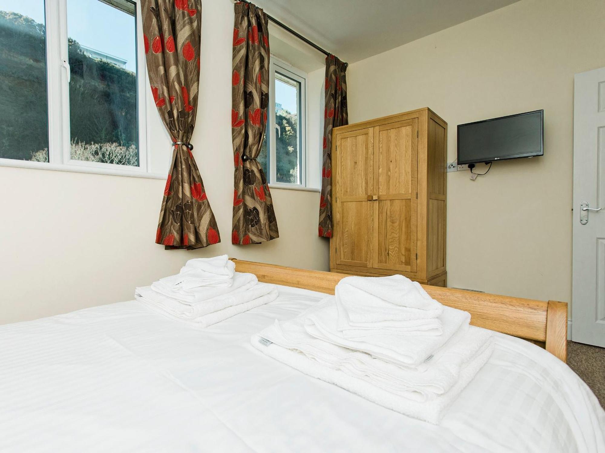 Sunny Beach Apartments Shanklin Exteriér fotografie