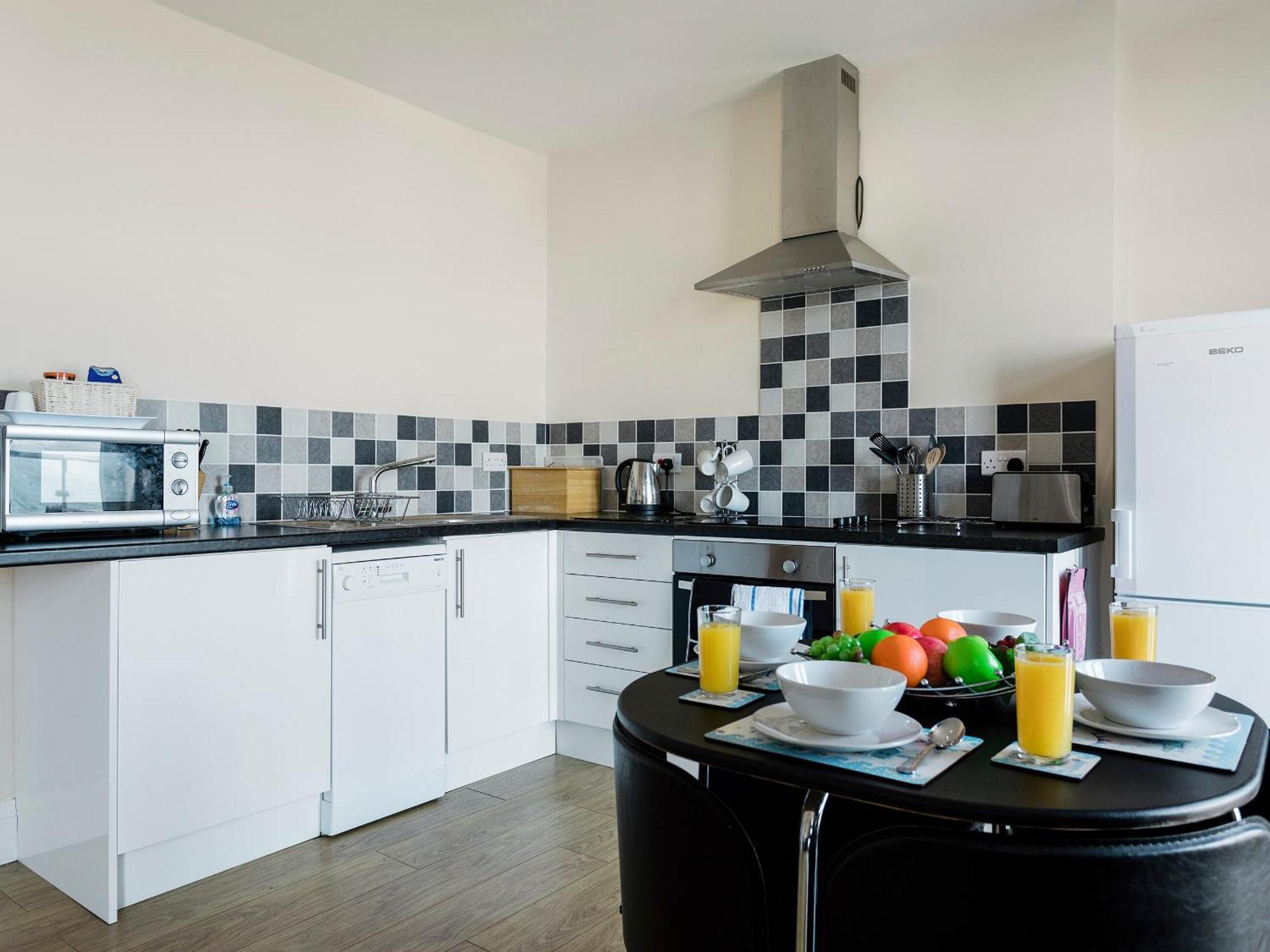 Sunny Beach Apartments Shanklin Exteriér fotografie